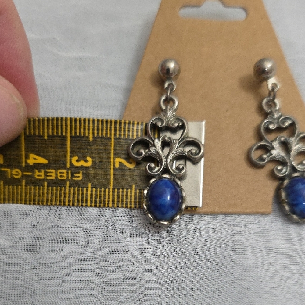 Sarah Coventry Silver and Blue Vintage Earrings - Picture 8 of 8